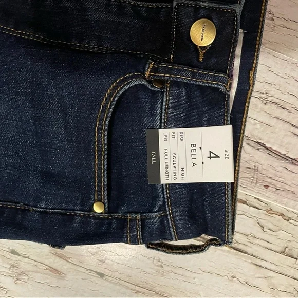 sculpting high rise skinny jeans - EVERNEW MELBOURNE (H&M) - Picture 5 of 5